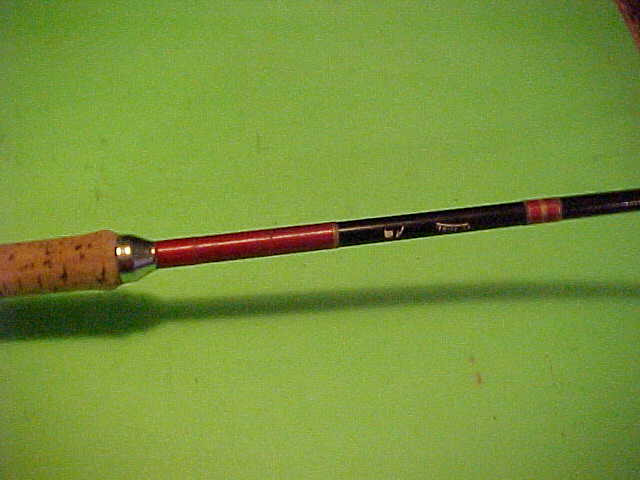 VINTAGE HARNELL 8 FOOT 10 INCH, 4 TO 12 POUND CLASS SURF SPINNING ROD - Berinson  Tackle Company