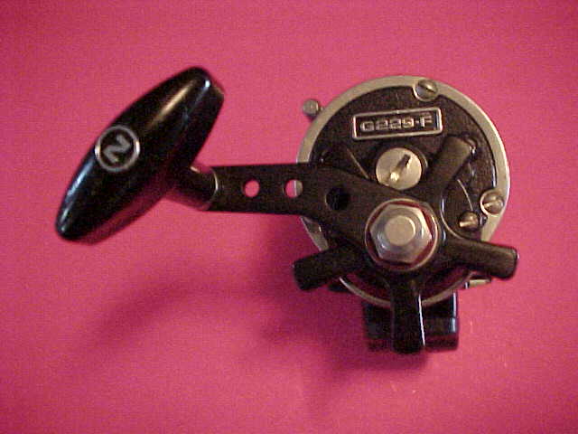 VINTAGE NEWELL G229-F 1ST GENERATION G SERIES CONVENTIONAL FISHING