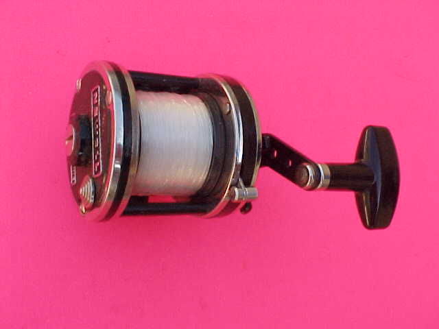 NEWELL P220-F CONVENTIONAL FISHING REEL - Berinson Tackle Company