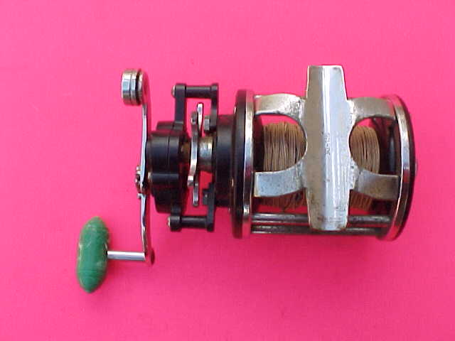 VINTAGE PENN BEACHMASTER 155 CONVENTIONAL FISHING REEL WITH HIGH