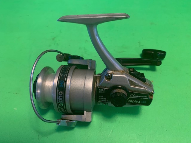 SHAKESPEARE ALPHA 040 SPINNING REEL - Berinson Tackle Company