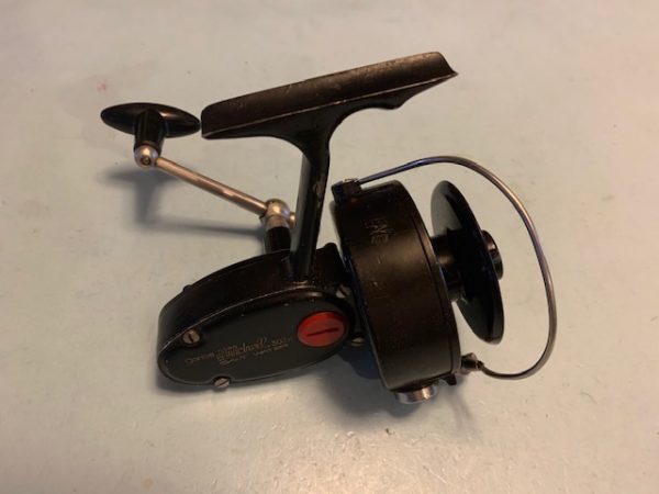 GARCIA MITCHELL 302 SALTWATER SPINNING REEL - Berinson Tackle Company