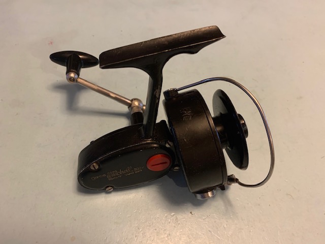 VINTAGE GARCIA MITCHELL 302 SALTWATER SPINNING REEL - Berinson Tackle  Company