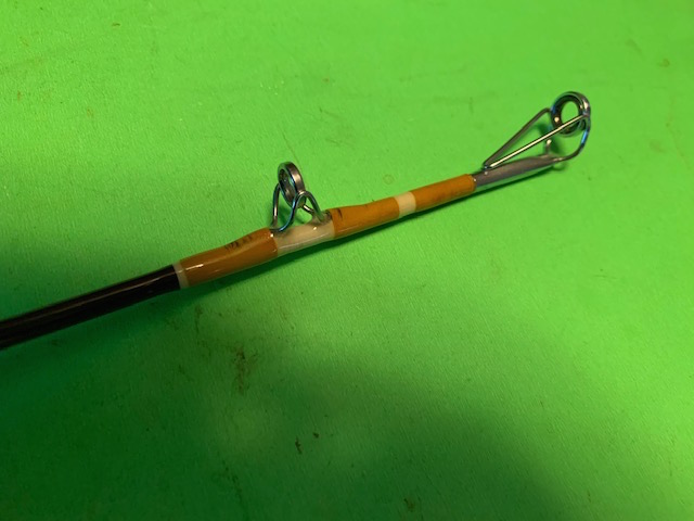 VINTAGE CHOCOLATE SABRE 6 FOOT 6 INCH 30 TO 80# RATED FISHING ROD