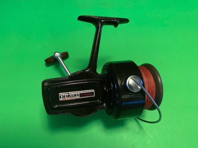 Daiwa SS200 vintage spin fishing reel how to restore a parts reel to go  fishing again 