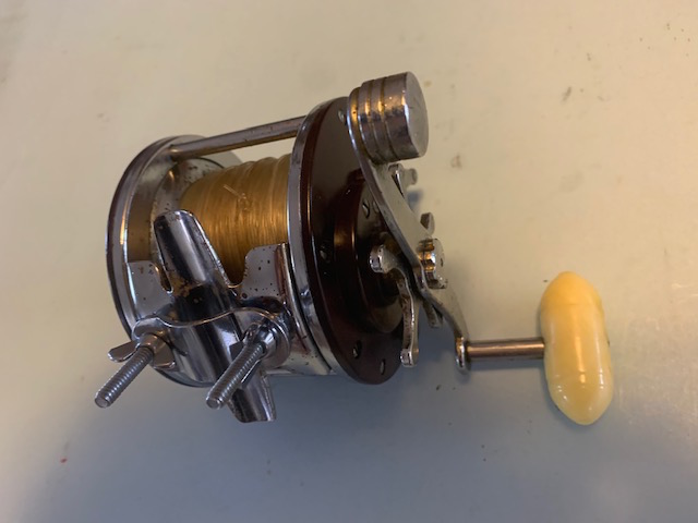 VINTAGE BAITCASTING LEVELWIND FISHING REEL, PRE-OWNED - Berinson Tackle  Company