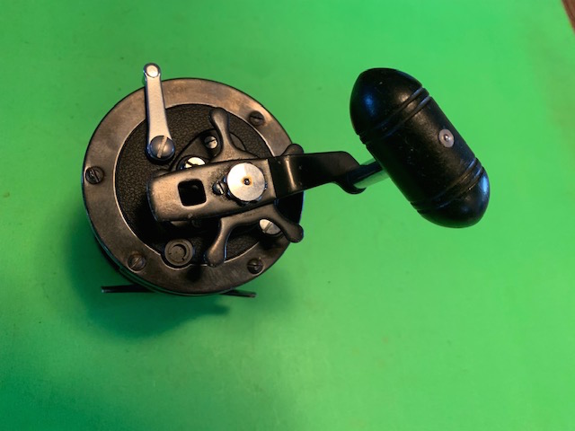 VINTAGE SHAKESPEARE SIGMA SERIES 2950-350 LEVELWIND FISHING REEL - Berinson  Tackle Company