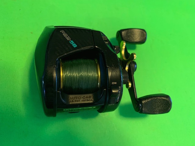 DAIWA PS2-5B BAITCASTING FISHING REEL WITH LOTS OF GREAT FEATURES