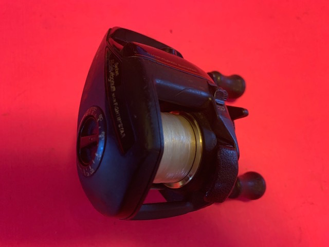 shimano black magnum. BKM 1552 FISHING POLE. M (CASTING