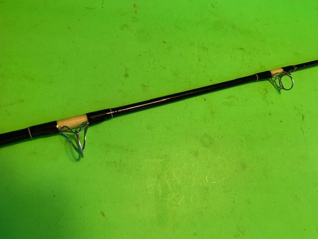 VINTAGE HARNELL 12 FOOT 1 INCH 15 TO 50 POUND CLASS SURF/SPINNING FISHING  ROD - Berinson Tackle Company