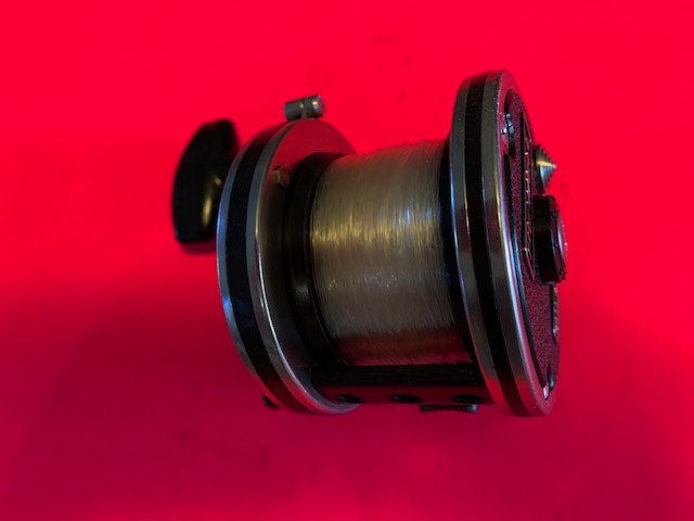 NEWELL P322-F CONVENTIONAL FISHING REEL (For Sale as of March 2024)