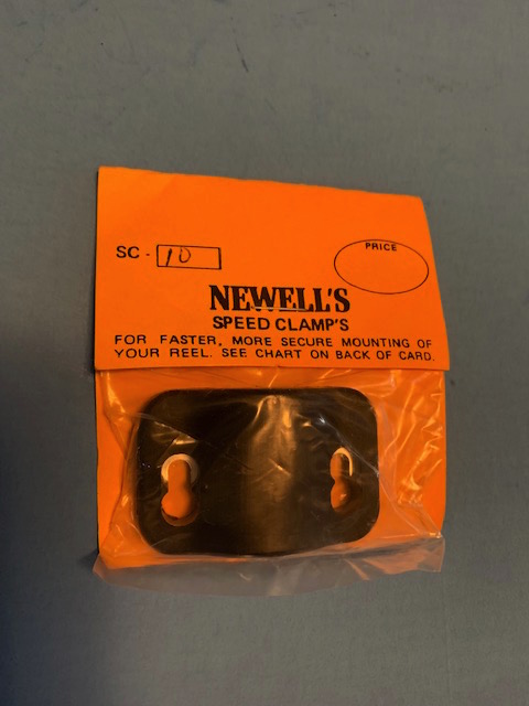 NEWELL SC-10 GRAPHITE SPEED CLAMP FOR NEWELL 220 AND 322 SIZE FISHING REELS  - Berinson Tackle Company