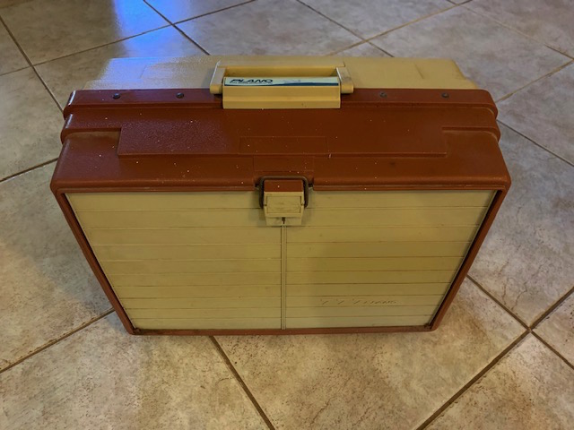 VINTAGE PLANO 777 GIANT FISHING TACKLE BOX OR HOBBY/CRAFT STORAGE