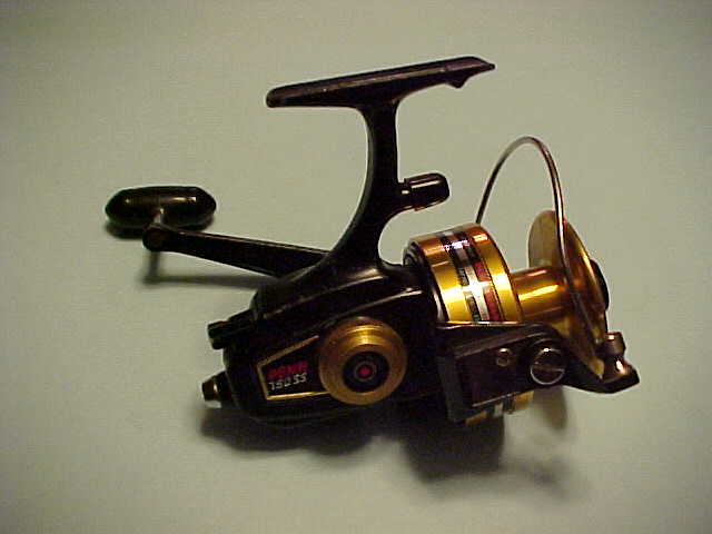 PENN SPINFISHER 750SS SPINNING REEL WITH EXTRA SPOOL, PRE-OWNED