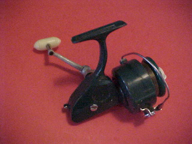 PENN SPINFISHER 710 SPINNING REEL, PRE-OWNED - Berinson Tackle Company