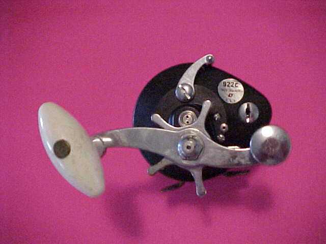 TRUE TEMPER 922C LEVELWIND FISHING REEL, PRE-OWNED - Berinson Tackle Company