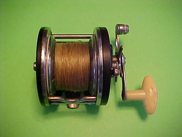 PAIR OF OCEAN CITY FISHING REELS, ONE BAY CITY AND ONE NO. 981, PRE-OWNED -  Berinson Tackle Company