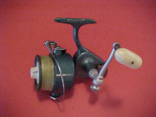 PENN SPINFISHER 704 SPINNING REEL, PRE-OWNED - Berinson Tackle Company