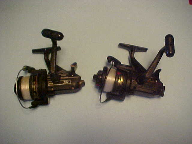 PAIR OF 2 SHIMANO TRITON BAITRUNNER SPINNING REELS, PLUS 3500 AND