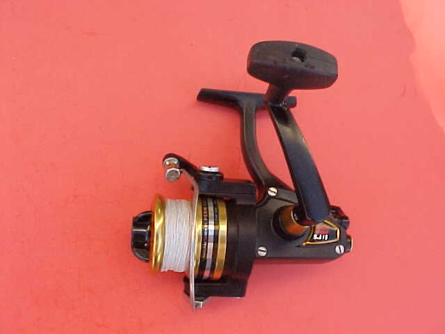 PENN SPINFISHER 4400SS SKIRTED SPOOL SPINNING REEL, LIKE NEW IN THE BOX -  Berinson Tackle Company