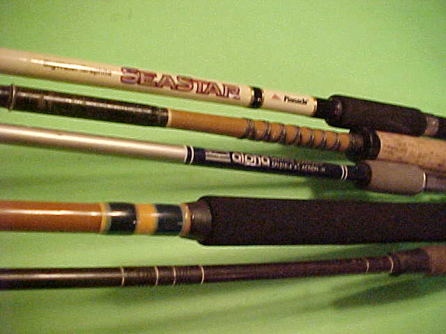 SET OF 5 MISCELLANEOUS SPINNING FISHING RODS, SABRE,PINNACLE