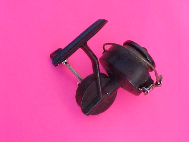Fishing Reel Garcia Mitchell 304 Working Type:Spinning reel Color:Black  Rare find vintage for Sale in West Covina, CA - OfferUp
