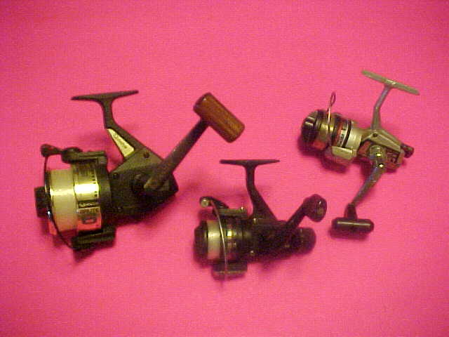 NICE SET OF 3 SPINNING REELS - QUANTUM, DAIWA AND RYOBI, PRE-OWNED - Berinson  Tackle Company