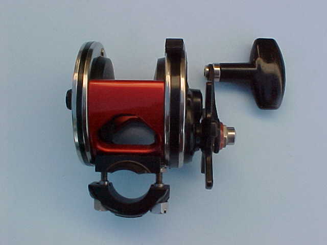 CUSTOM BUILT NEWELL G322-F FISHING REEL WITH RED TIBURON FRAME ...