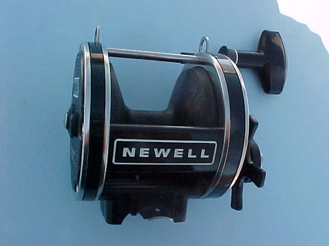 Carl Newell Graphite 631-3 No Letter Series Right-Hand Conventional Fishing  Reel