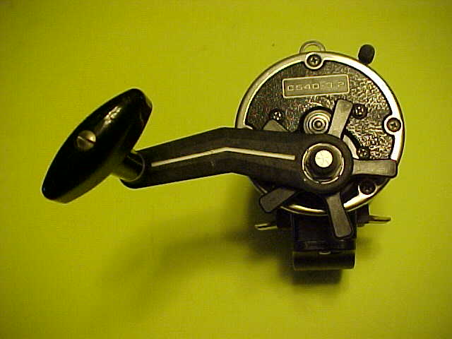 Newell C540-5.5 Graphite/Stainless Steel Star Drag Reel-Excellent