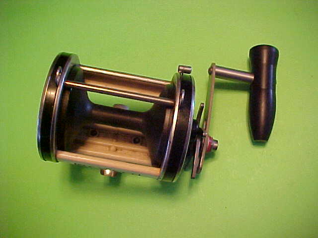 CUSTOM BUILT NEWELL 646-3 CONVENTIONAL FISHING REEL, ONE-OF-A-KIND