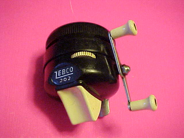 ZEBCO 202 & SHAKESPEARE E-Z CAST 8 CLOSED FACE SPINNING REELS, PRE